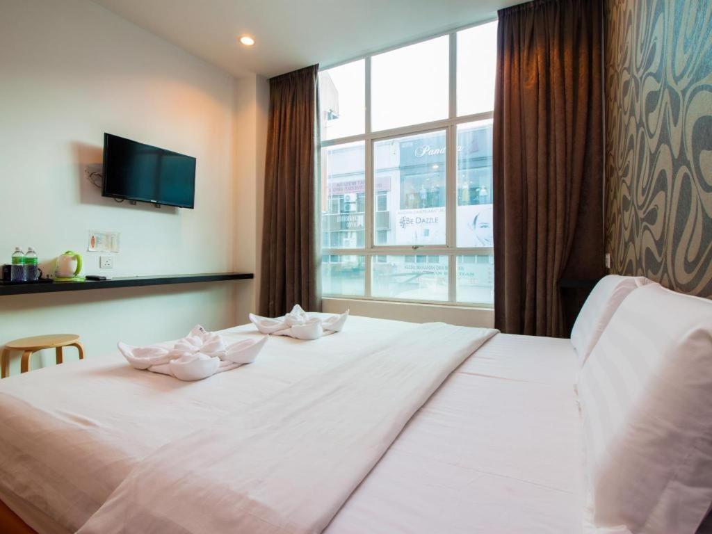1 Hotel Taman Connaught Kuala Lumpur Exterior foto